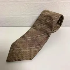 【未使用級✨️×現行タグ】フェンディ FENDI ズッカ 茶 ストライプネクタイ 未使用級✨️×現行タグ】フェンディ FENDI ズッカ 茶 ストライプ
