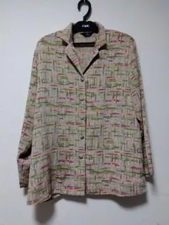 値下げ！ジャケット　春色　ポリエステル100%　M〜Lサイズ　5つボタン