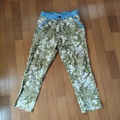 Item thumbnail for item ae332f98-c3fb-44df-b9b1-b98d0f26cb66