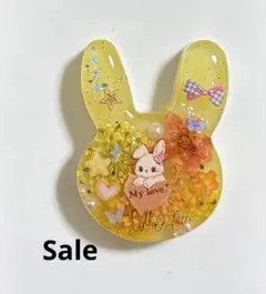 再販不可。立体犬♡ハートレジンヘアゴムブローチ - メルカリ