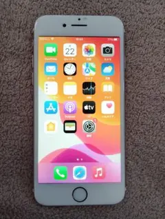 iPhone7 本体のみ 128GB シルバー　SIMロック解除済み