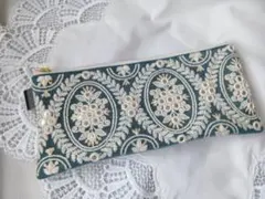 【売切】大人可愛い インド刺繍×ヌビ フラットポーチ ハンドメイド（A579） 大人可愛い インド刺繍×ヌビ フラットポーチ ハンドメイド（A592