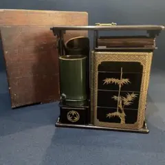 Item thumbnail for item 128e5e79-8caa-4689-906c-e649c7045f73