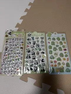 パンダとキャラクターの3Dシールセット