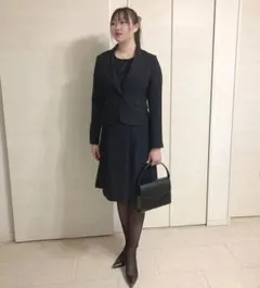 ◆５号　葬儀　卒業式　法事 細見えシルエット　ブラックフォーマル　アンサンブル