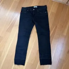 ZARA　ザラ　ストレッチカットオフデニムのサムネイル