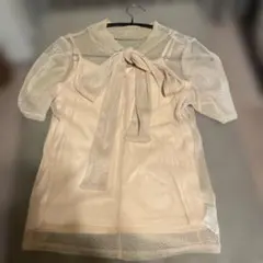ラメ入りピンク透け感トップス（インナー付き）のサムネイル