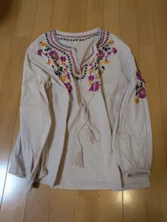 アーバンリサーチドアーズ　花柄ブラウスのサムネイル