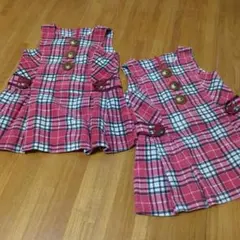 赤と黒のチェック柄 ジャンバースカート　双子コーデ