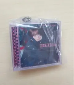 LE SSERAFIM DIFFERENT　ミニCDコレクション　ウンチェ