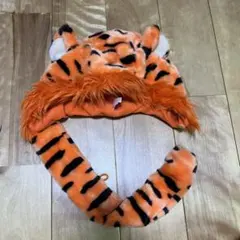 ディズニーリゾート　ティガー　ファンキャップ　マフラー　チシャ猫