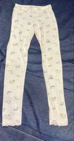 【美品】ジェラートピケ　動物柄 裾フリル　レギンス
