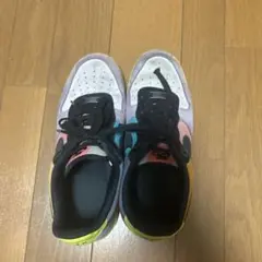 NIKE スニーカー マルチカラー