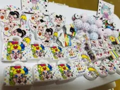ビーズまとめ売り ポップマート ラブブ MORRIEちゃん DORAちゃん