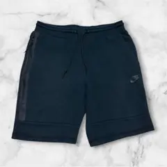 NIKE テックフリース ハーフパンツ drip