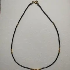 ハンドメイド ビーズネックレス 黒 金