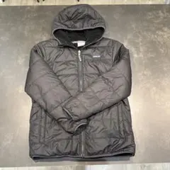 Patagonia ブラック フード付きジャケット