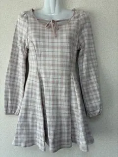 evelyn チェックリボン付きミニワンピース