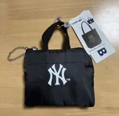 ☆新品☆ MLB ニューヨークヤンキース　ポーチ付きエコバッグ　野球　収納