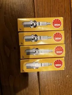 NGK スパークプラグ BP5HS 4111 4本セットのサムネイル