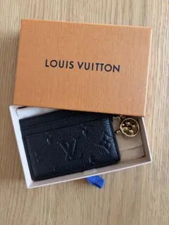 LOUIS VUITTON カードケース ポルト カルト・LV チャーム