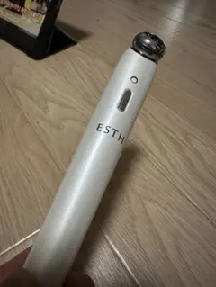 ESTH ウォーターピーリング 美顔器 本体 - メルカリ