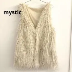 mystic ミスティック フリンジファーベスト アイボリー ポケット付き