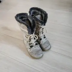 キッズブーツ