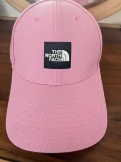 THE NORTH FACE ピンク ベースボールキャップ
