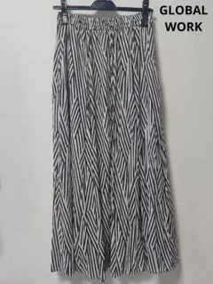 グローバルワーク　エアリーリラックスフレアスカート　幾何学柄