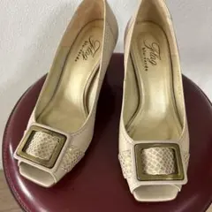 オープントゥ　パンプス