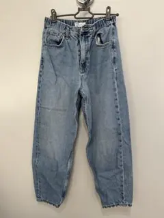 Bershka レディース　ジーンズ