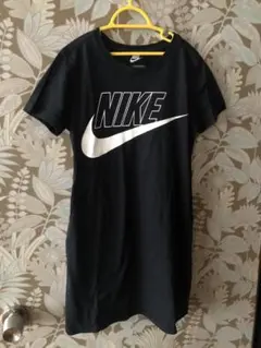 専用 NIKE ナイキ 女の子 ワンピース ブラック 140 150 黒 ロゴ