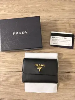 良品 PRADA ブラック 折り財布 ダイノレザー 1ML018 バイカラー - メルカリ