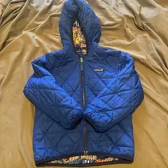 patagonia フード付きダウン　リバーシブル　青