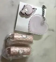 ハローキティ アクリルキーホルダー 2個セット