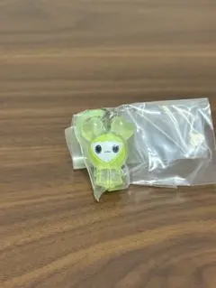 TWICE LOVELYS めじるしアクセサリー　ジョンブリー