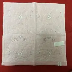 ANTEPRIMA 花刺繍 ピンクタオルハンカチ