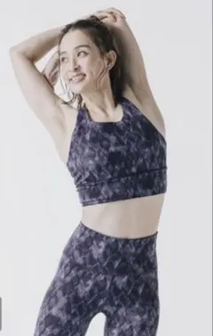 【美品】Lサイズ　ヨガウェア上下セット