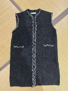 早い者勝ち！新品ZARA サマーツイード ベスト ジレ　ネイビー幻のS サイズ 早い者勝ち！新品ZARA サマーツイード ベスト ジレ ネイビー幻の