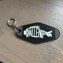 激レアCHALLENGER キーホルダー 完売 新品チャレンジャー 長瀬智也 2025年最新challenger キーホルダーの人気アイテム - メルカリ