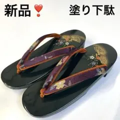 新品❣️レディース　塗り下駄　和柄絵入り　縮緬生地風合い鼻緒