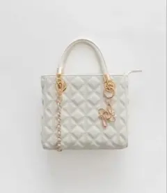 【美品】RANDA ホワイト 2WAYキルティングバッグ