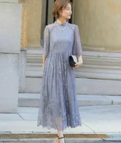 ブルーグレー 花柄レース 半袖 ミディ丈 パーティードレス