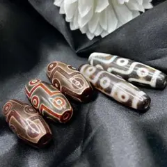 九眼天珠 小さい九眼天珠 大きい九眼天珠 | チベット天珠専門店 awjp