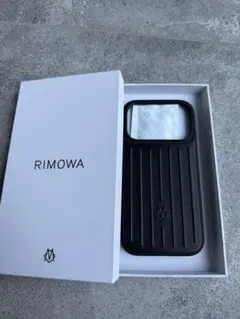 【確実正規品】RIMOWA iPhone17proケース ブラックのサムネイル