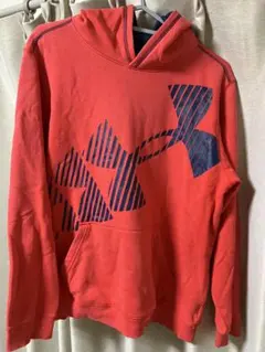 Under Armour 赤 フード付きパーカー