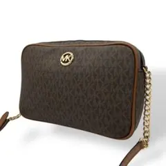 【美品】マイケルコース キルティング レザー カメラバッグ（グリーン） MICHAEL KORS - 【美品】マイケルコース キルティング レザー カメラ