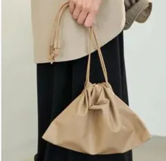 【plage】les Tendre leatherclutch ブラウンのサムネイル