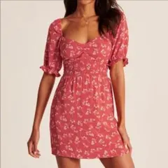 なお様専用Abercrombie&Fitch パフスリーブ 花柄 ミニドレスのサムネイル